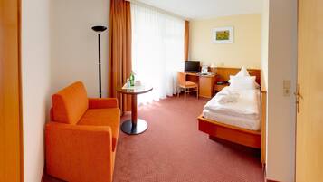 Schreibtisch, kostenloses WLAN