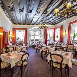Dining - Hotel Adler (Ingolstadt)