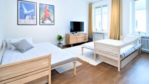 1 chambre, fer et planche à repasser, Wi-Fi gratuit, draps fournis