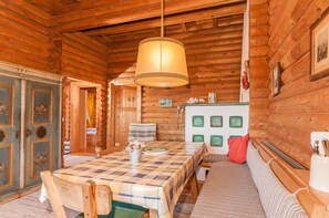 Deluxe Chalet | Living area | 32-inch flat-screen TV with premium channels, TV - Landgasthof Ropferhof (Telfs)