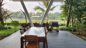 Luxury Villa, 4 Bedrooms, Smoking, Hill View | Premium bedding, down comforters, in-room safe, blackout drapes