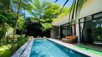 Villa, 3 Schlafzimmer | Hochwertige Bettwaren, Daunenbettdecken, Zimmersafe