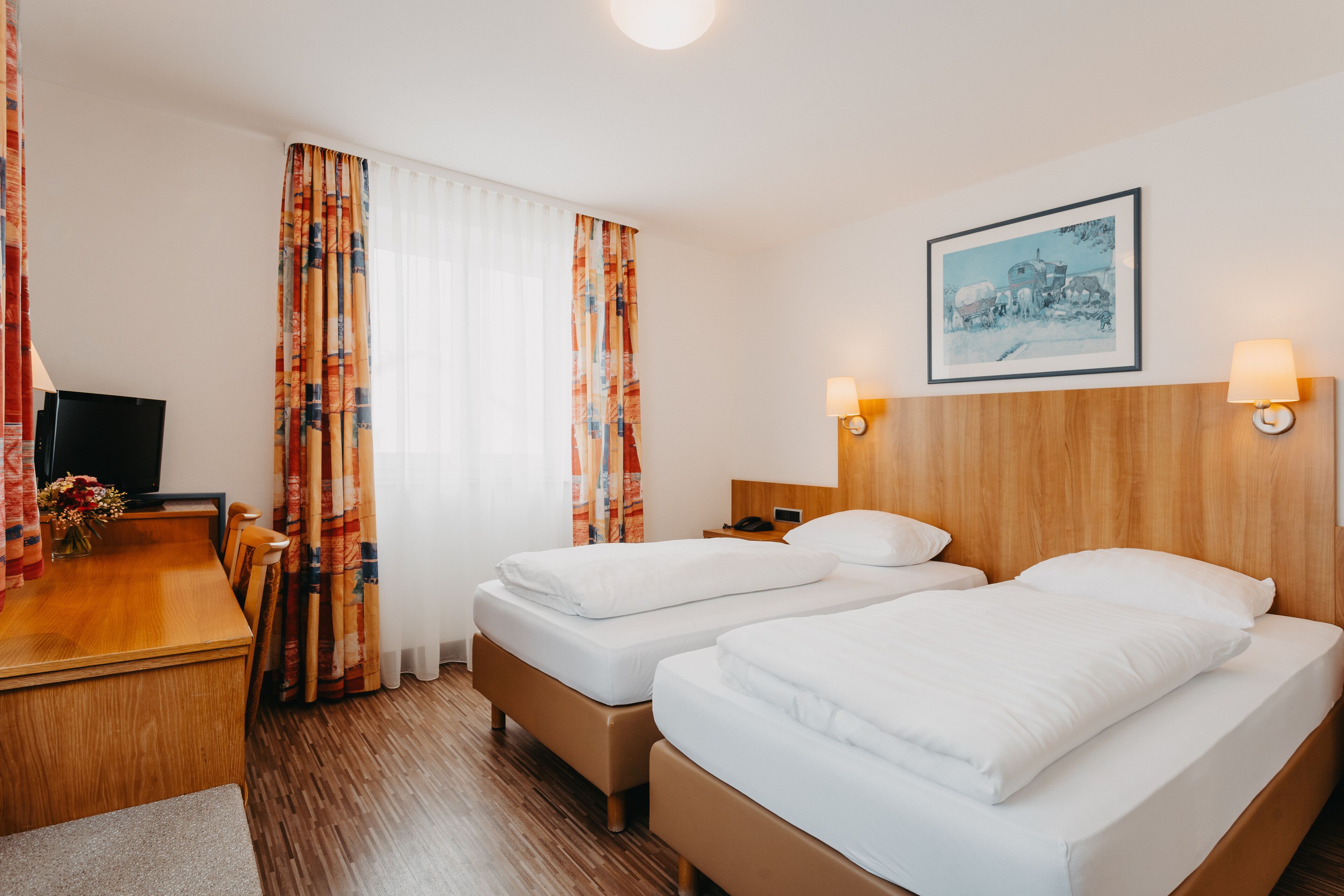 laptop workspace, blackout curtains, soundproofing, free wifi