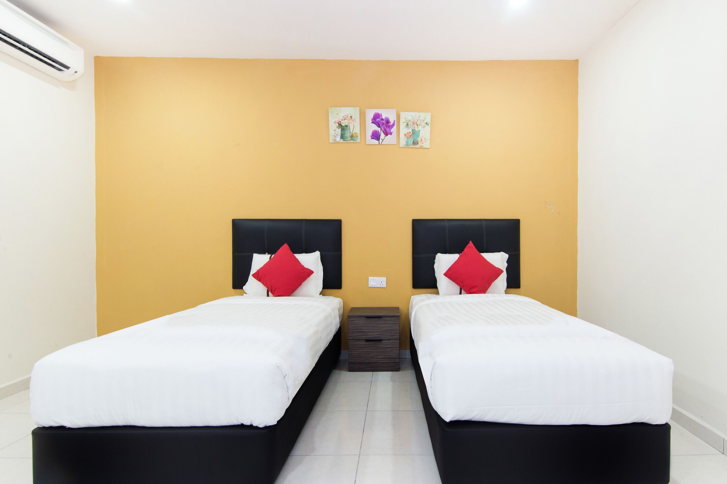 standard twin room | 1 bedroom, desk, free wifi