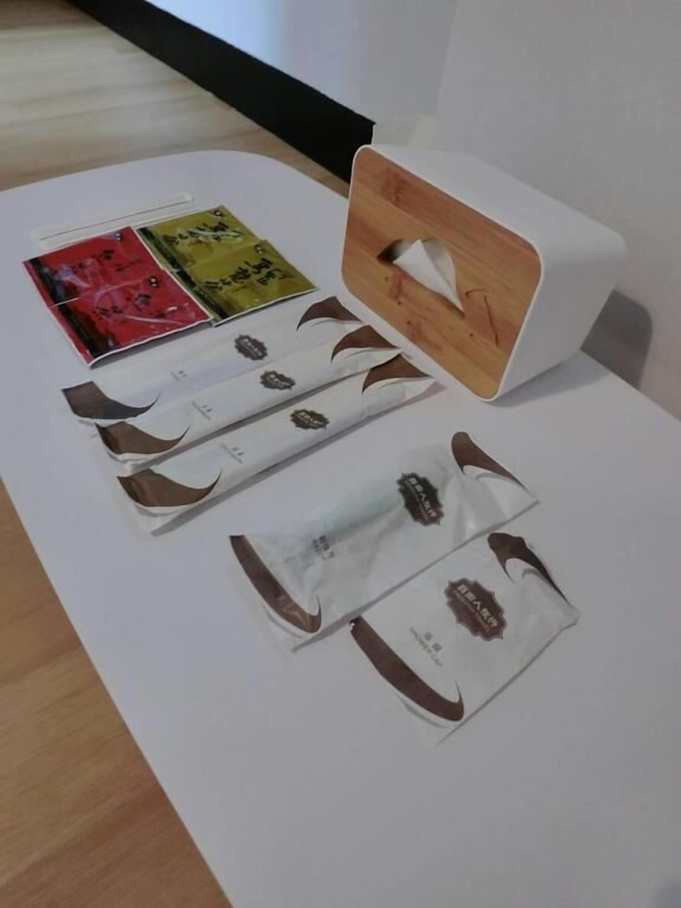 down duvets, free wifi, bed sheets