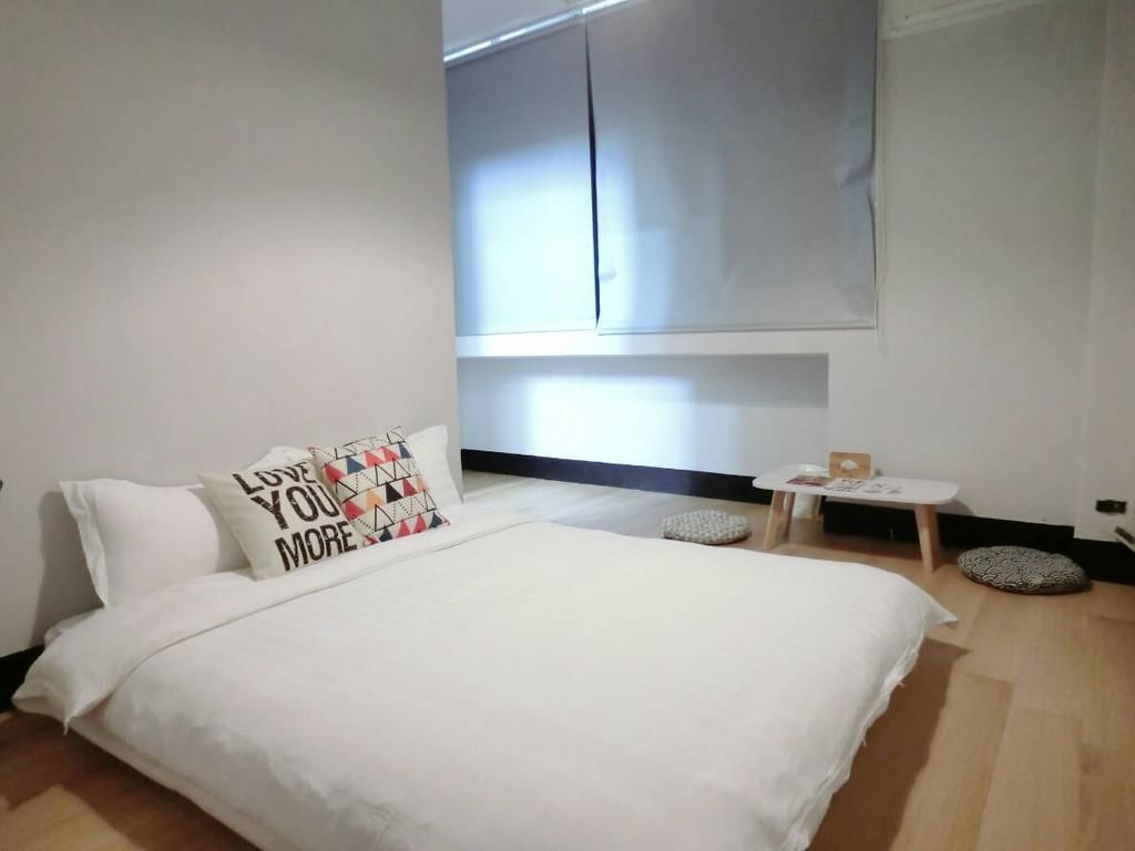 double room, 1 double bed, non smoking | bathroom | shower, free toiletries, hair dryer, slippers