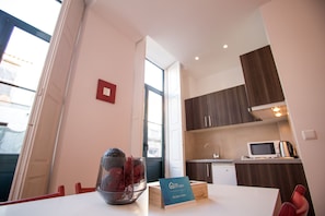 Apartment, 1 Bedroom, Balcony (2A) | Private kitchen | Fridge, microwave, oven, stovetop - Historical Center Apartments by Porto City Hosts (Porto)