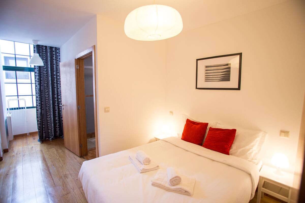 Apartamento, 1 habitación (1B) | Tabla de planchar con plancha, cunas (de pago), wifi gratis