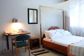 Desk, free WiFi, bed sheets