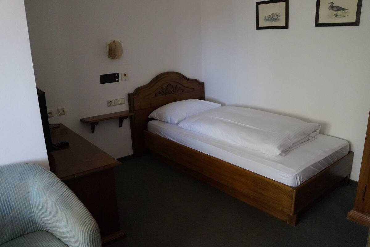 Single Room