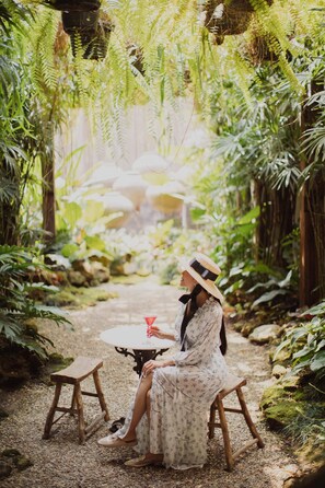 Garden - The Bridge An Eclectic Luxotel Chiangmai (Chiang Mai)