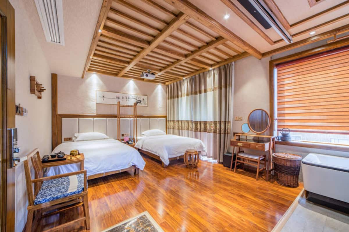 Elite Twin Room