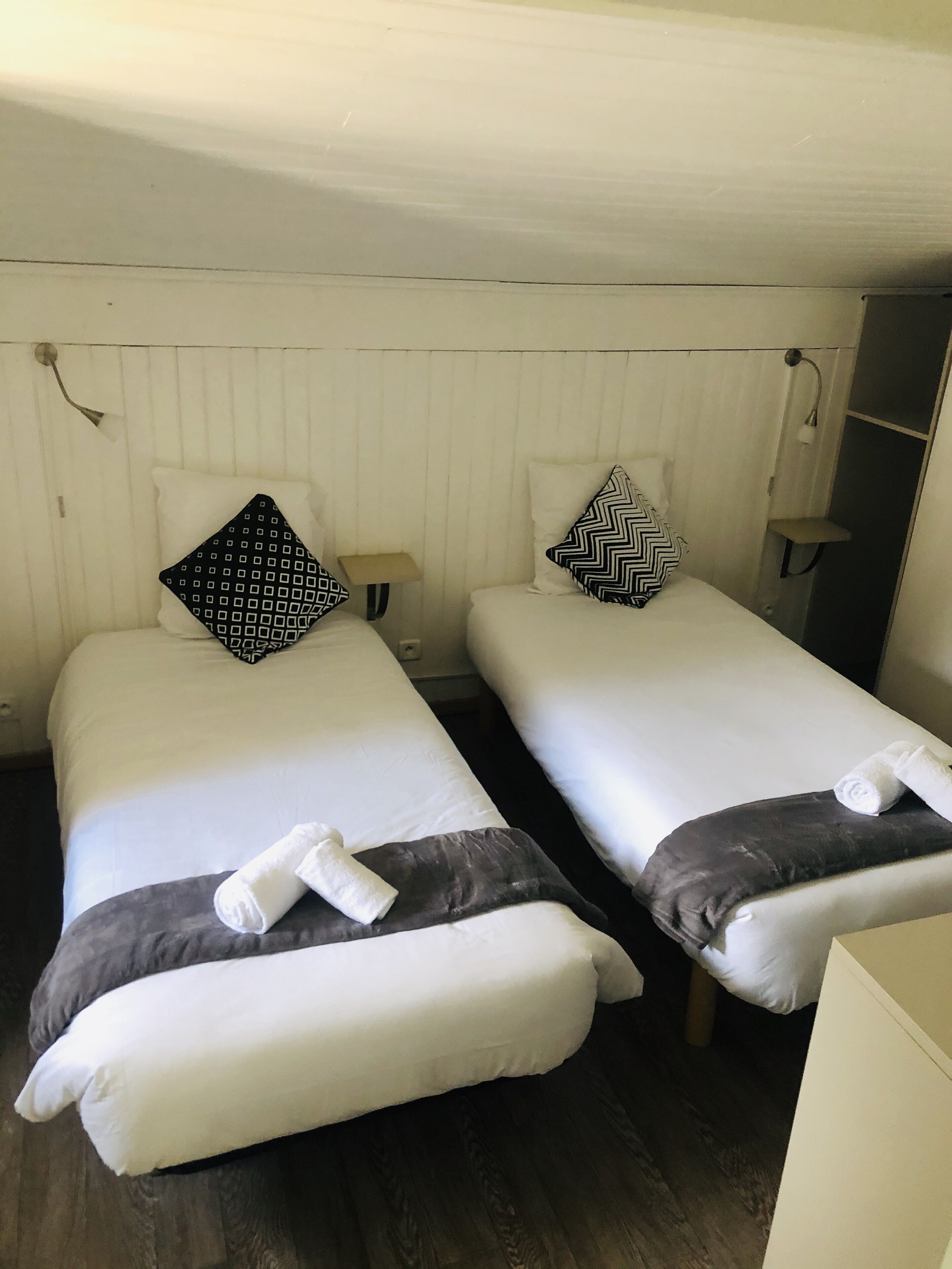 family room, garden view | in-room safe, individually decorated, individually furnished, desk