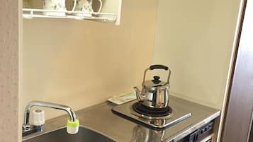 Economy Twin Room, Smoking (2F, No Elevator) | Private kitchenette | Fridge, microwave