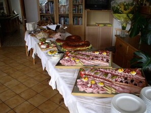 Frokostbuffé er inkludert hver dag