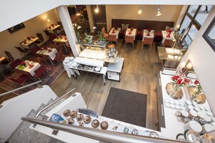 Daily buffet breakfast (EUR 17 per person)