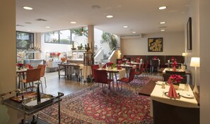 Morgenmadsbuffet hver dag mod et gebyr