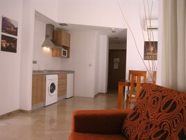 Una televisión de pantalla plana