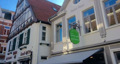 Apartments Hugos Haus