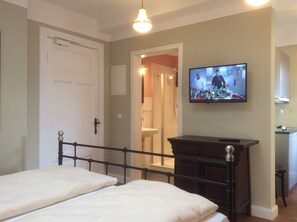 1 chambre, décoration personnalisée, ameublement personnalisé