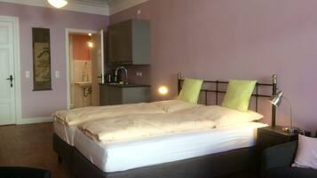 1 chambre, décoration personnalisée, ameublement personnalisé