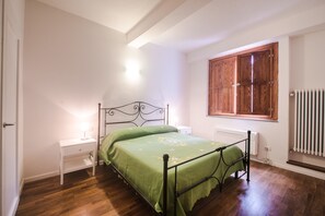 Apartment, 1 Schlafzimmer | 1 Schlafzimmer, kostenlose Babybetten, kostenloses WLAN, Bettwäsche