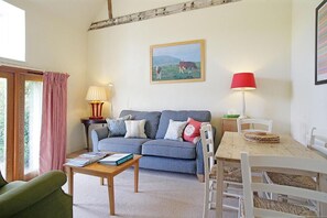 Flat-screen TV - Giddy Cottage (Eastbourne)