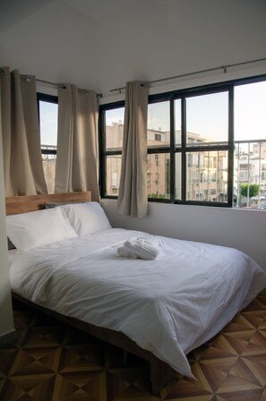Comfort Apartment, 1 Bedroom | Free WiFi, bed sheets - Hostel BU93 (Tel Aviv)