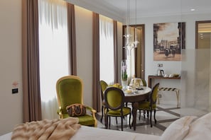 Suite Gold