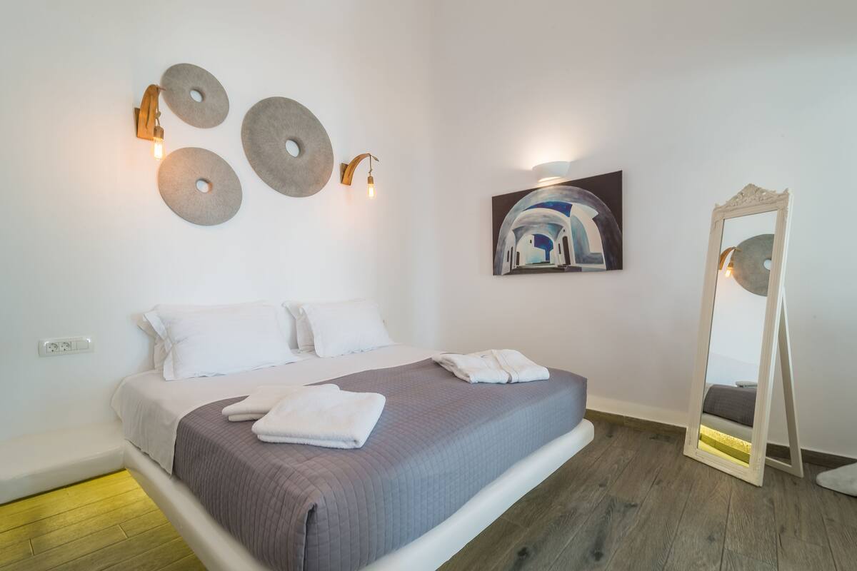 Luxury Studio Suite (Sofia)