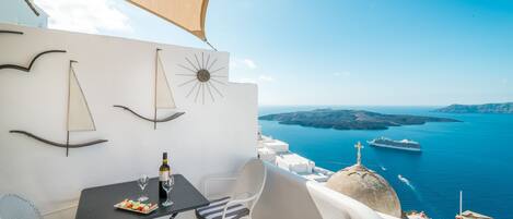 Studio Suite Cao cấp (Athina) | Quang cảnh từ phòng