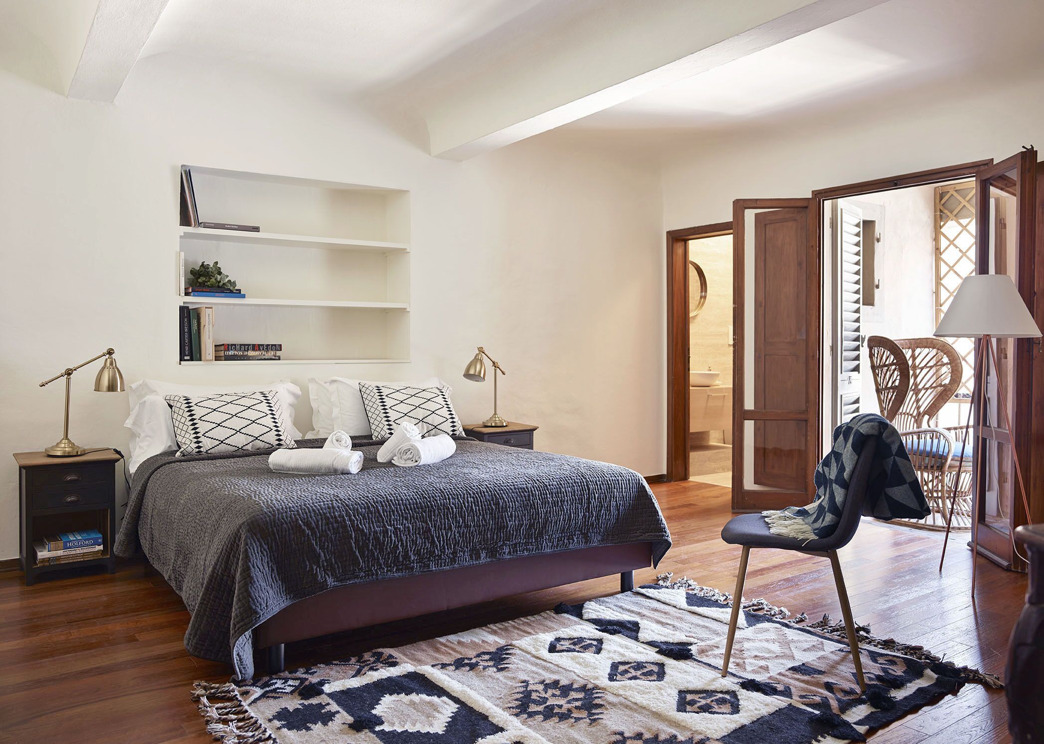 Apartment, 3 Bedrooms | 3 bedrooms, free WiFi, bed sheets