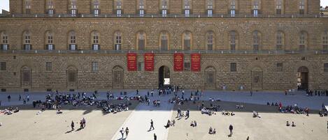 A large historic building with a central courtyard.