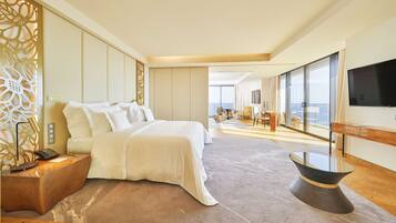 Superior Ocean Suite | Ropa de cama de alta calidad y minibar