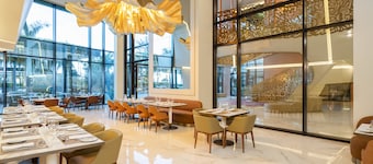 Savoy Palace - The Leading Hotels of the World - Savoy Signature