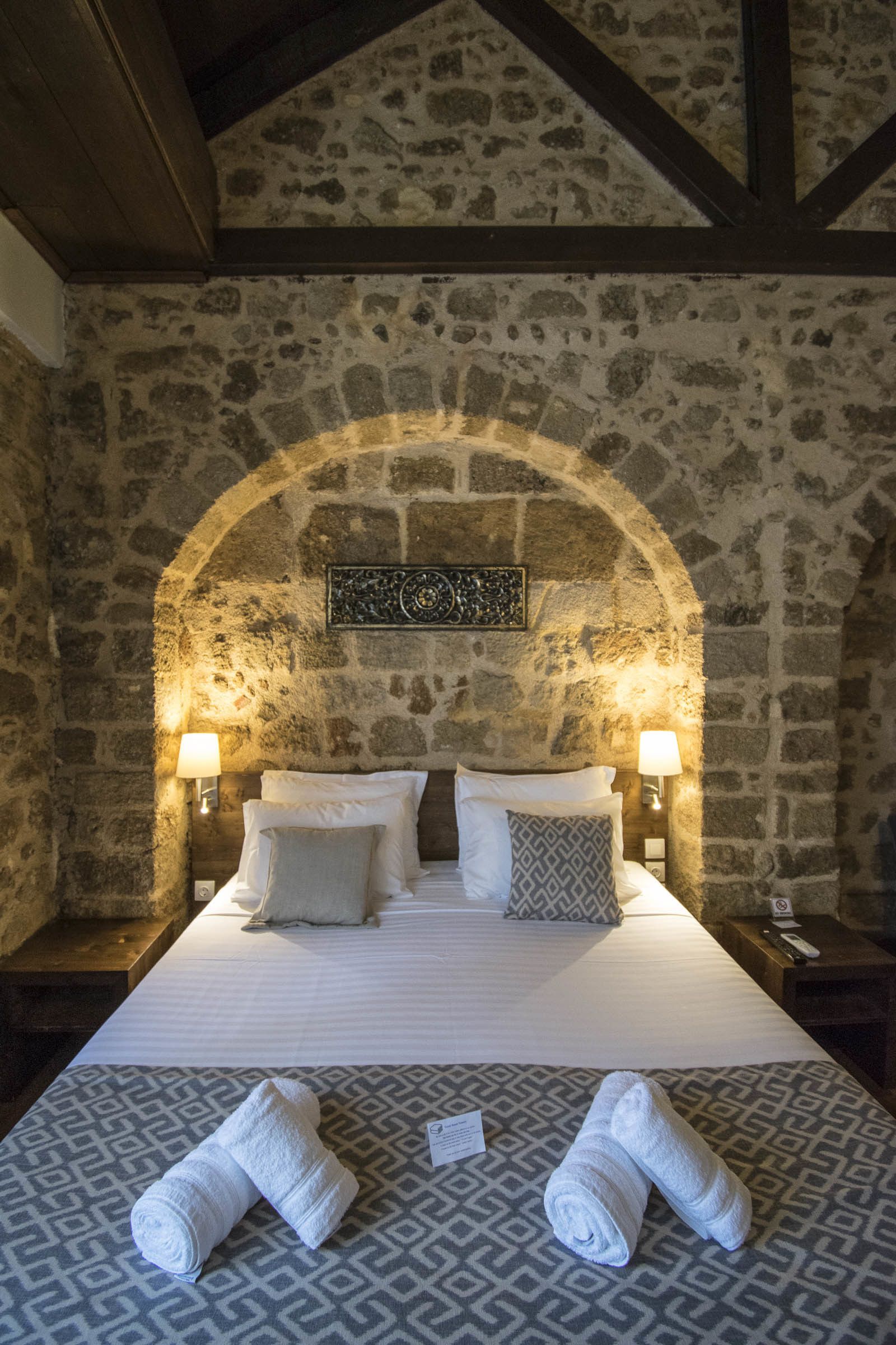 deluxe double room | in-room safe, desk, blackout curtains, soundproofing