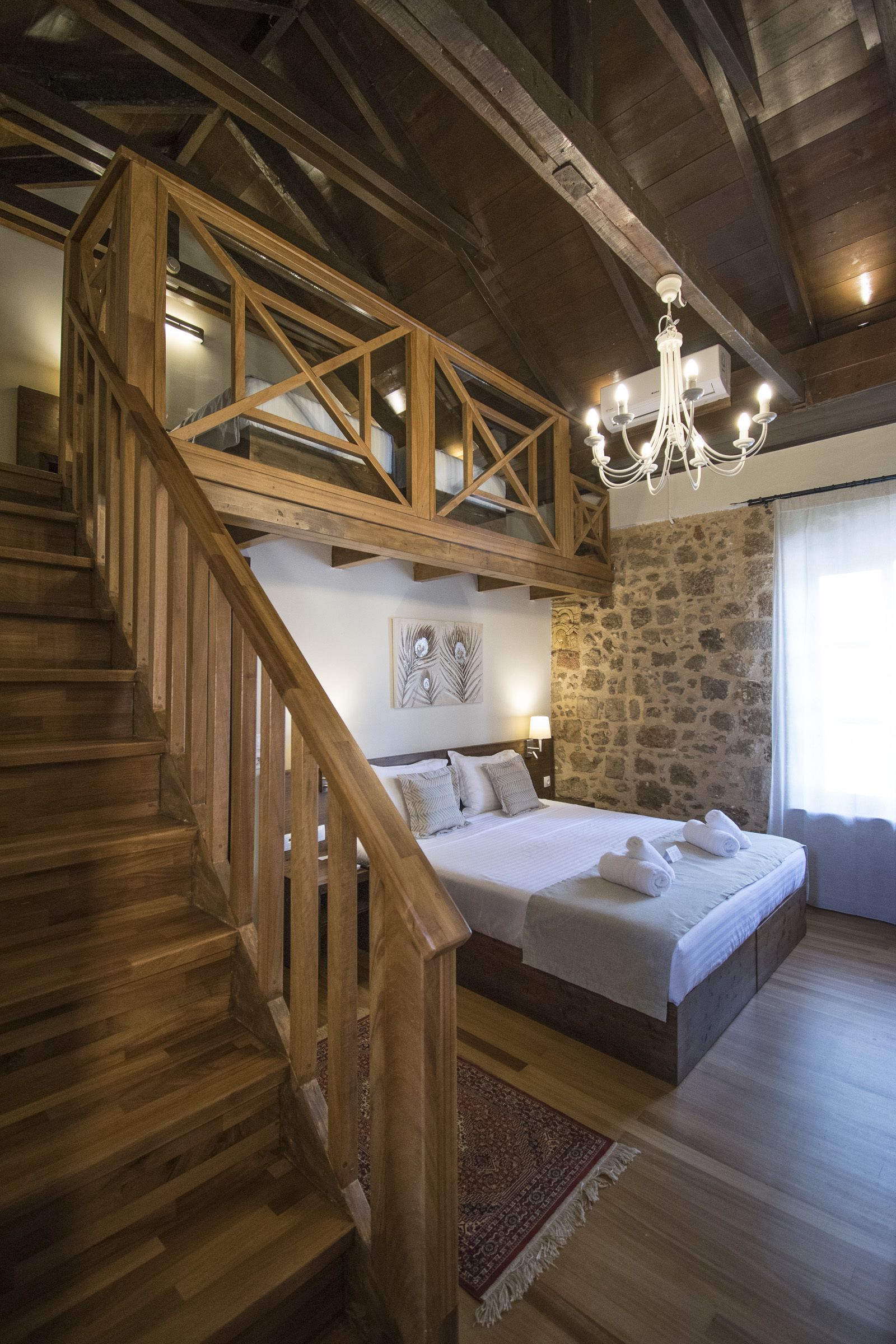 duplex | in-room safe, desk, blackout curtains, soundproofing