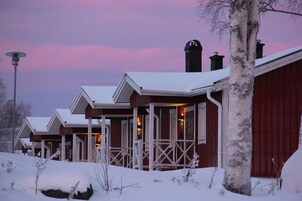 Apartment, Multiple Beds, Accessible, Non Smoking | Cribs/infant beds, rollaway beds, free WiFi, bed sheets