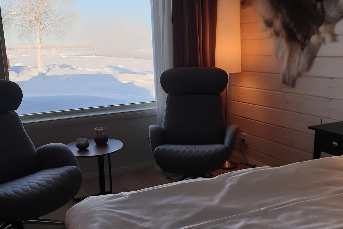 double or twin room, private bathroom | cots/infant beds, rollaway beds, free wifi, bed sheets