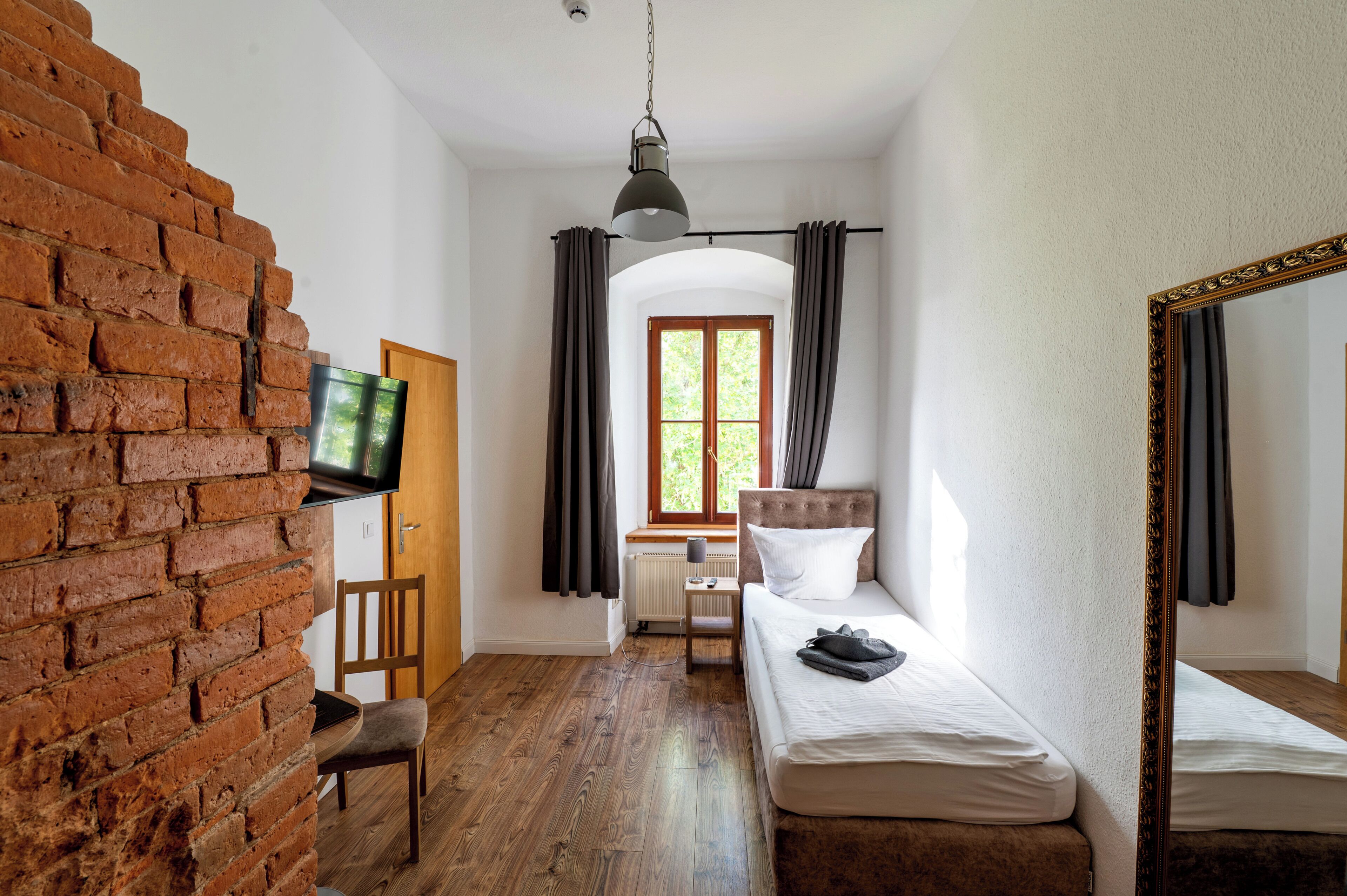 Single Room | Bed sheets
