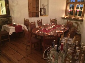 Frühstück und Abendessen