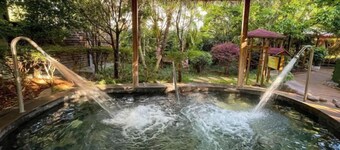 Yunnan Lishui Yunquan Hotel (Yunshida South High-speed Railway Station)