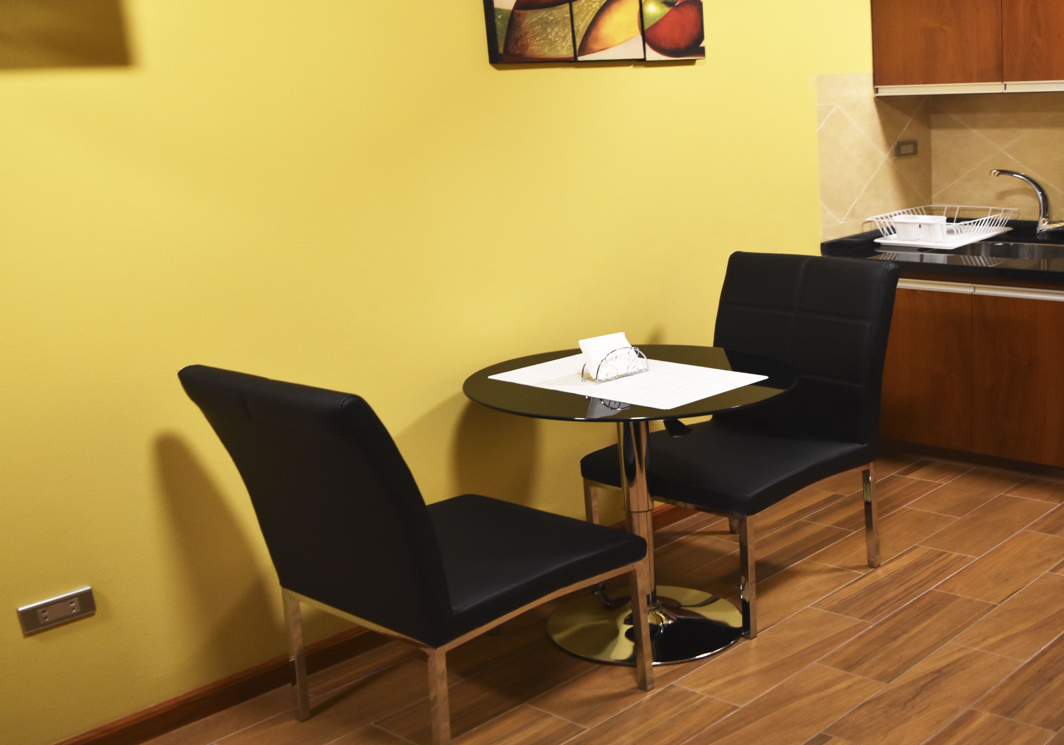 premium suite, 1 bedroom, accessible, non smoking | premium bedding, down duvets, in-room safe, blackout curtains