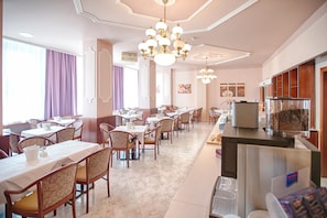 Ảnh chưa phân loại, 3 trong số 38 ảnh, nút