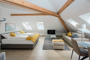 Junior Apartment, 1 Bedroom, Kitchen (incl. cleaning fee of 120 CHF) | Individually decorated, individually furnished, desk, blackout drapes