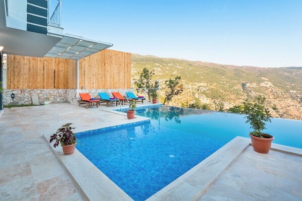 Indoor pool, outdoor pool - Villa Gok (Kas)