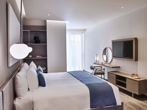 Apartment, 3 Bedrooms, Private Pool | In-room safe, individually decorated, individually furnished, desk - Premier Residences Phu Quoc Emerald Bay Managed by Accor (Phu Quoc)