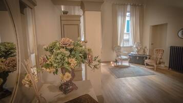 Apartment, 4 Bedrooms | Room amenity