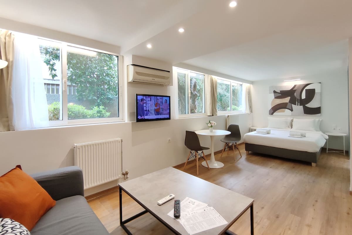 Economy Studio (I3) | 1 habitación, tabla de planchar con plancha y cunas gratuitas