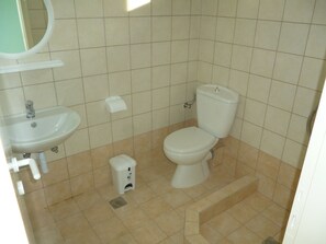 In-room safe, desk, laptop workspace, soundproofing